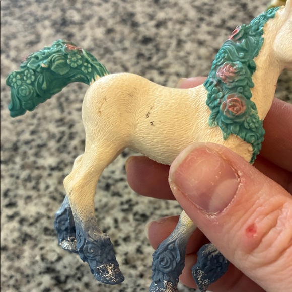 Bayala Schleich unicorn and dragon toy lot - Picture 3 of 16